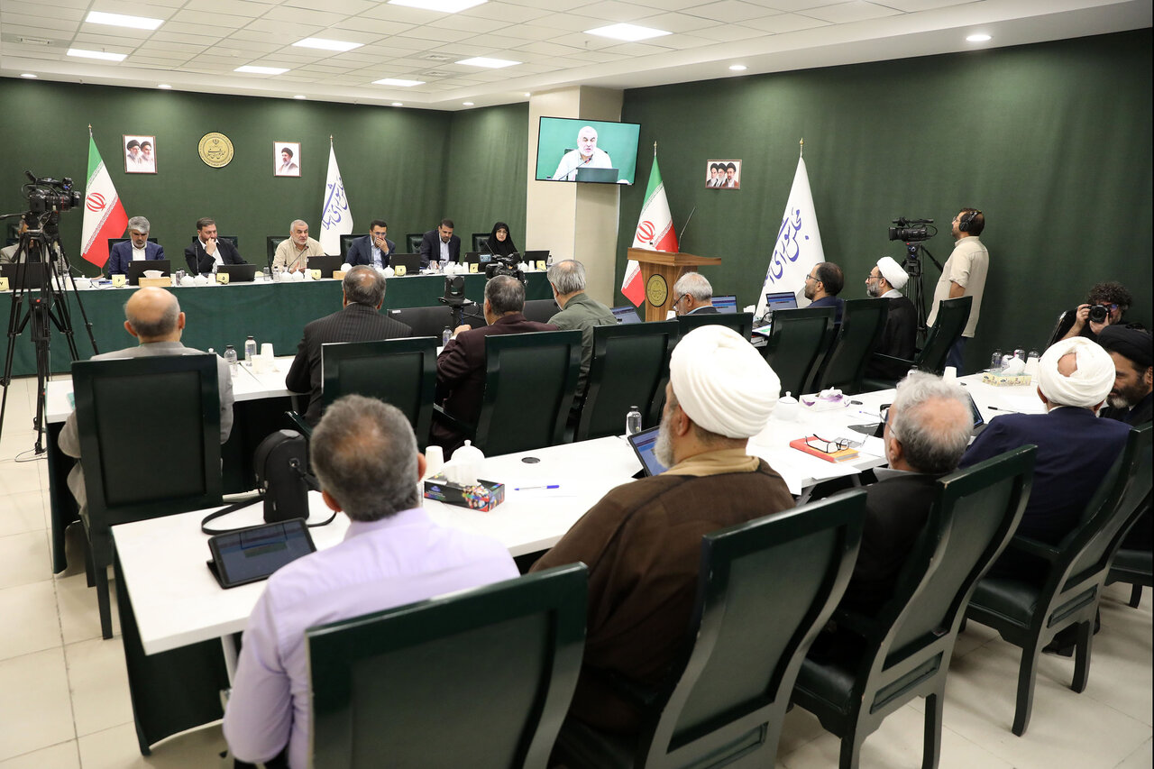 ثبت فعالیت در سامانه ارتباطات خارجی نافی اخذ مجوزهای حرفه ای نخواهد بود